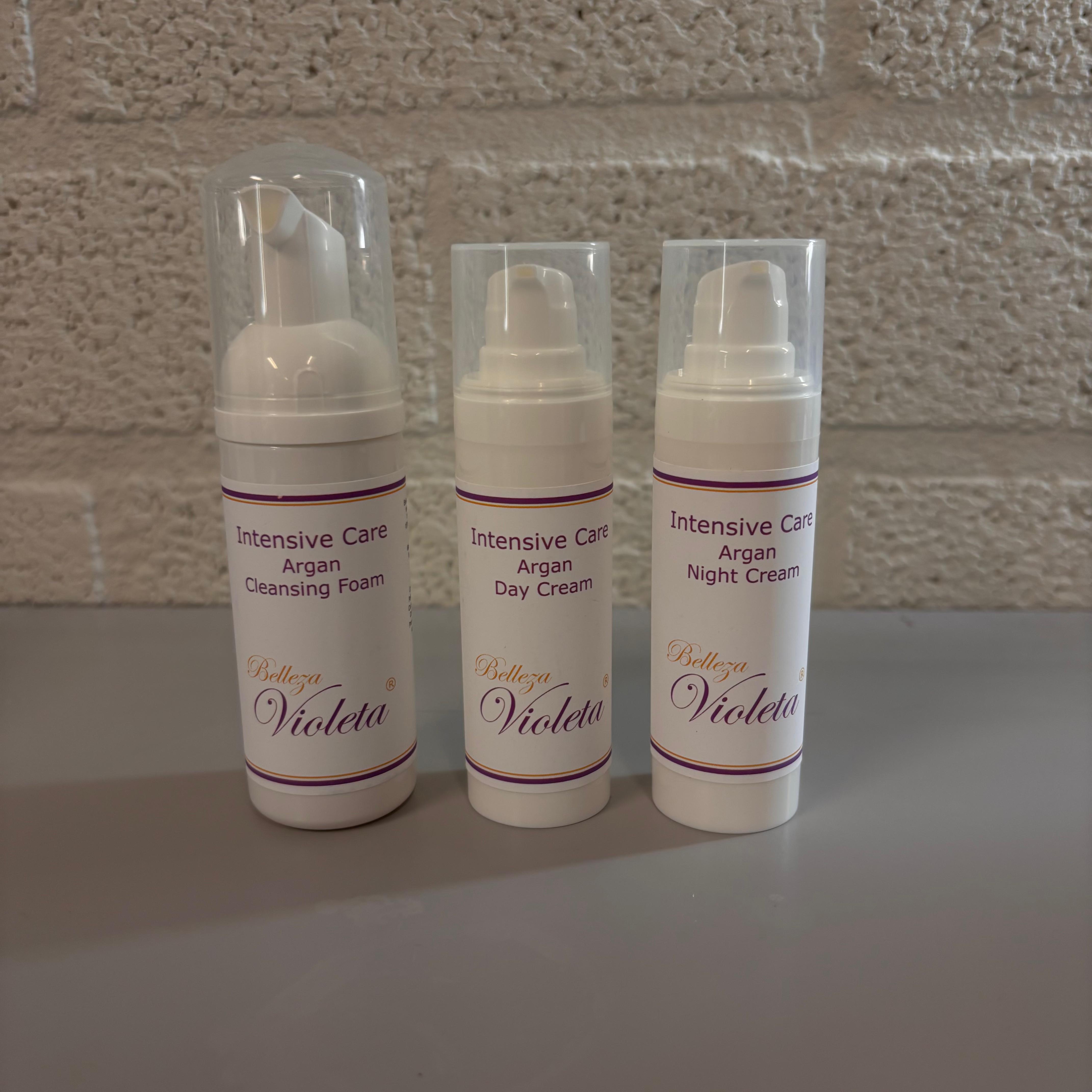 A1 6 Set 7 Intensive Argan day & night 50ml met mini foam cadeau (3x)